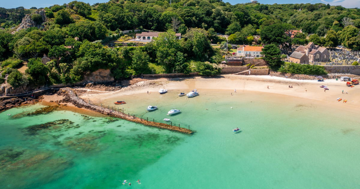 Jet2holidays leeds sales bradford to jersey
